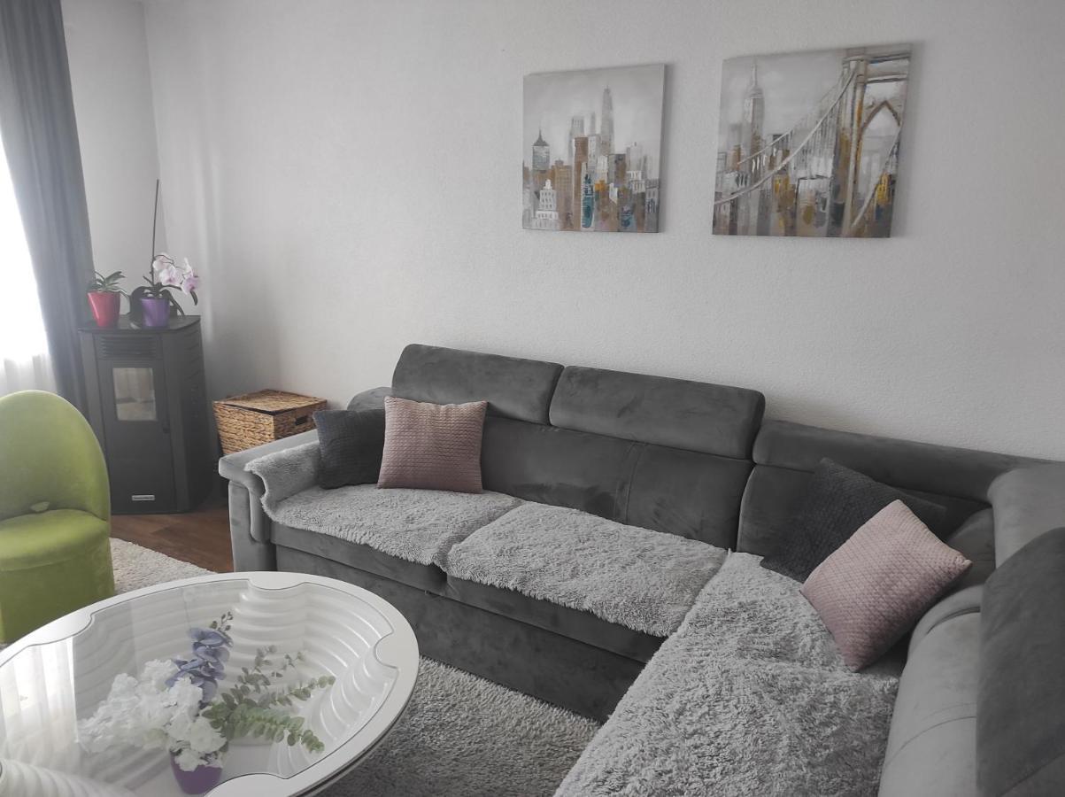 Apartman Ana 캐플례나 외부 사진