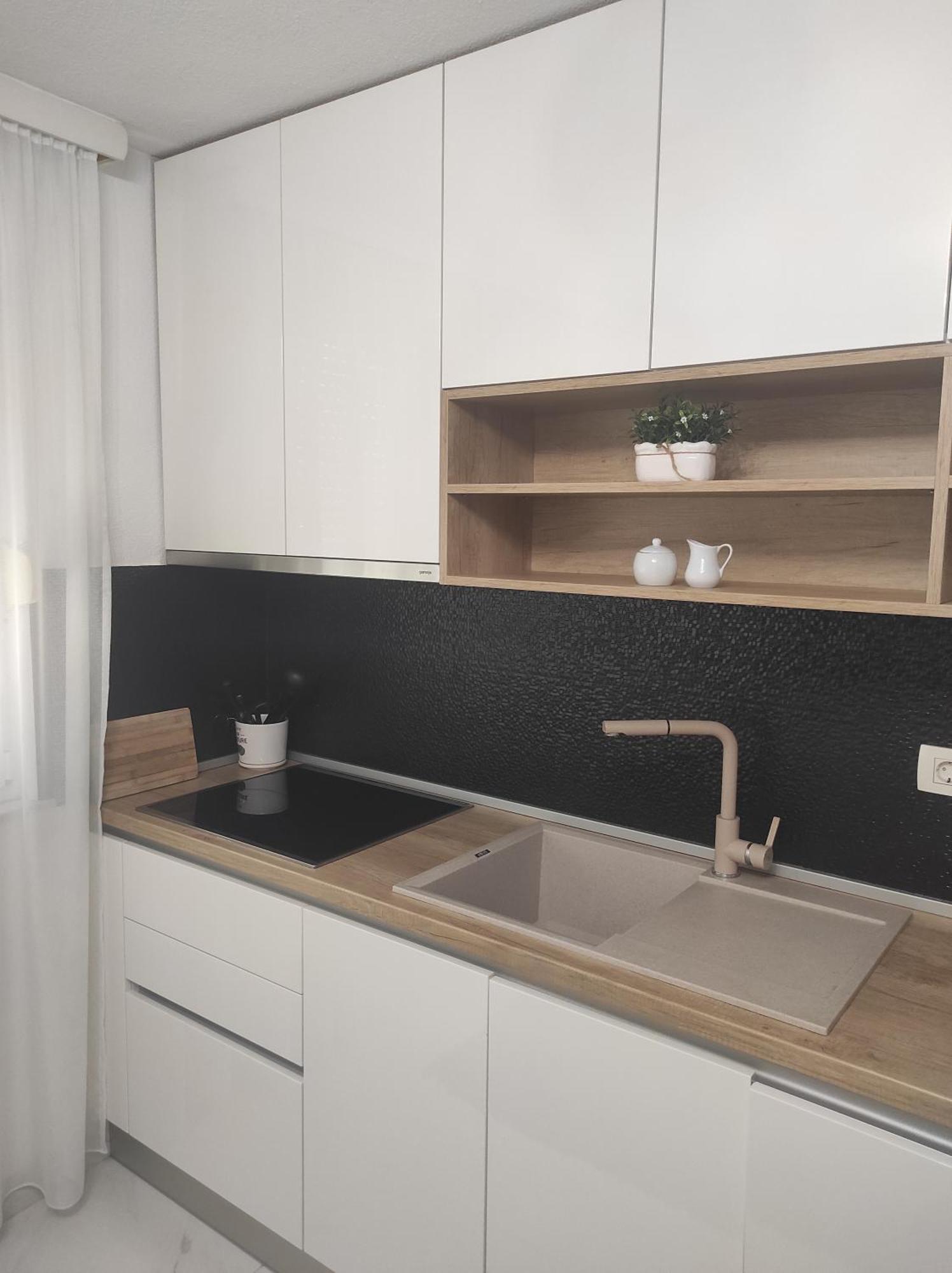 Apartman Ana 캐플례나 외부 사진